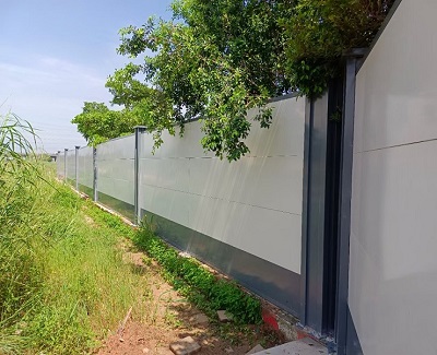 施工圍擋迎美麗變身，展現(xiàn)城市文明端口