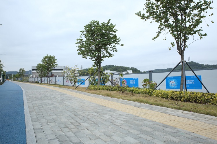 工地建筑圍擋材質(zhì)大比拼，圍擋行業(yè)廠家哪家強(qiáng)
