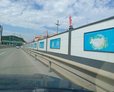工程行業(yè)發(fā)展需求高速，PVC圍擋廠家做了這一舉動